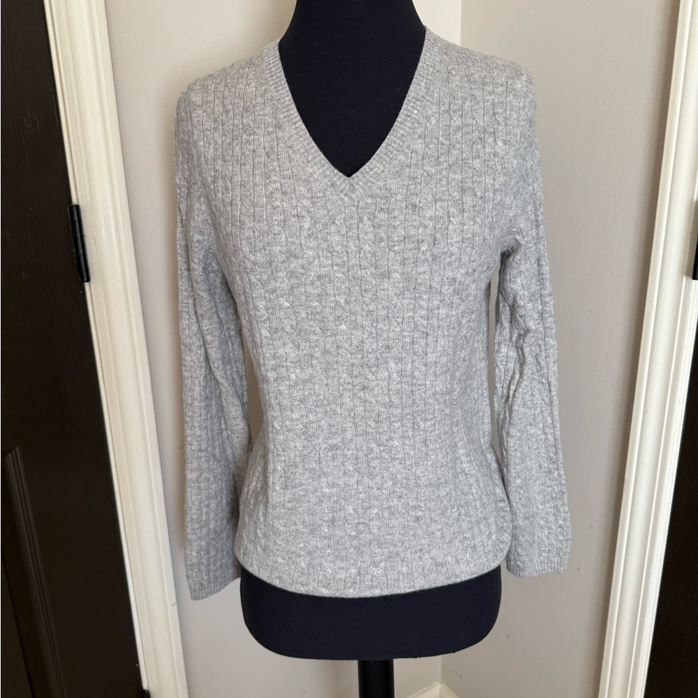 Charter Club Light Gray V-Neck Cashmere Sweater